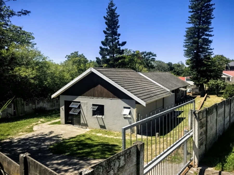 3 Bedroom Property for Sale in Amalinda North Eastern Cape